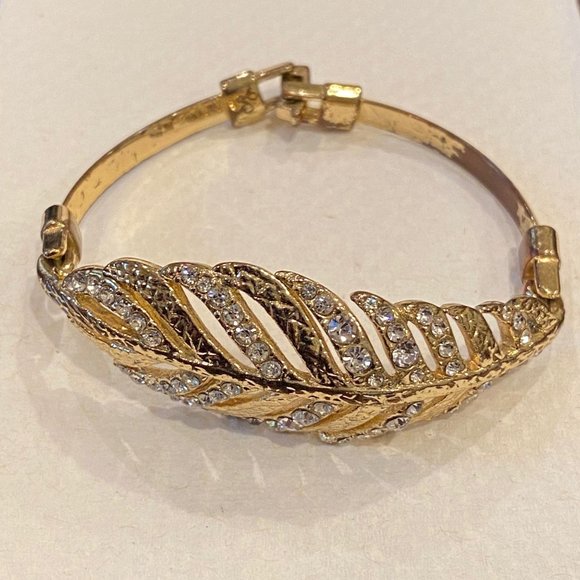 Lilly Pulitzer "Birds of a Feather" Bracelet - Picture 2 of 5